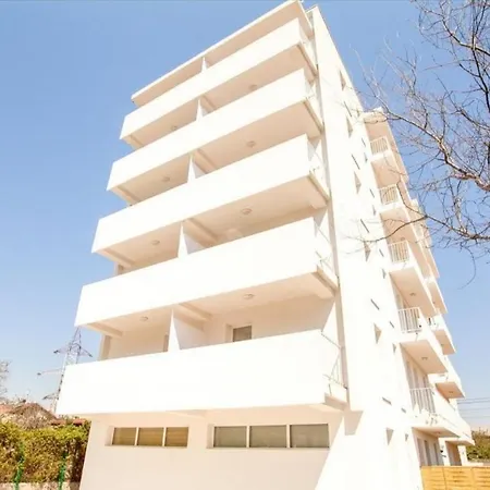 Sasha Apartament *